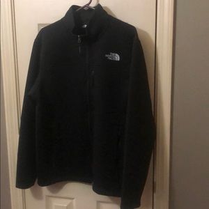 Men’s North face jacket.  Sz Large
